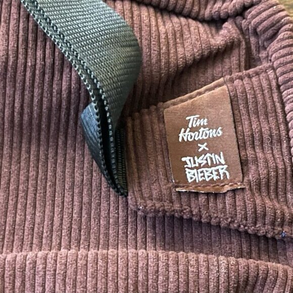 TIM BIEBS JUSTIN BIEBER x TIM HORTONS Fanny Pack Pouch Bag brown limited edition - Picture 6 of 10
